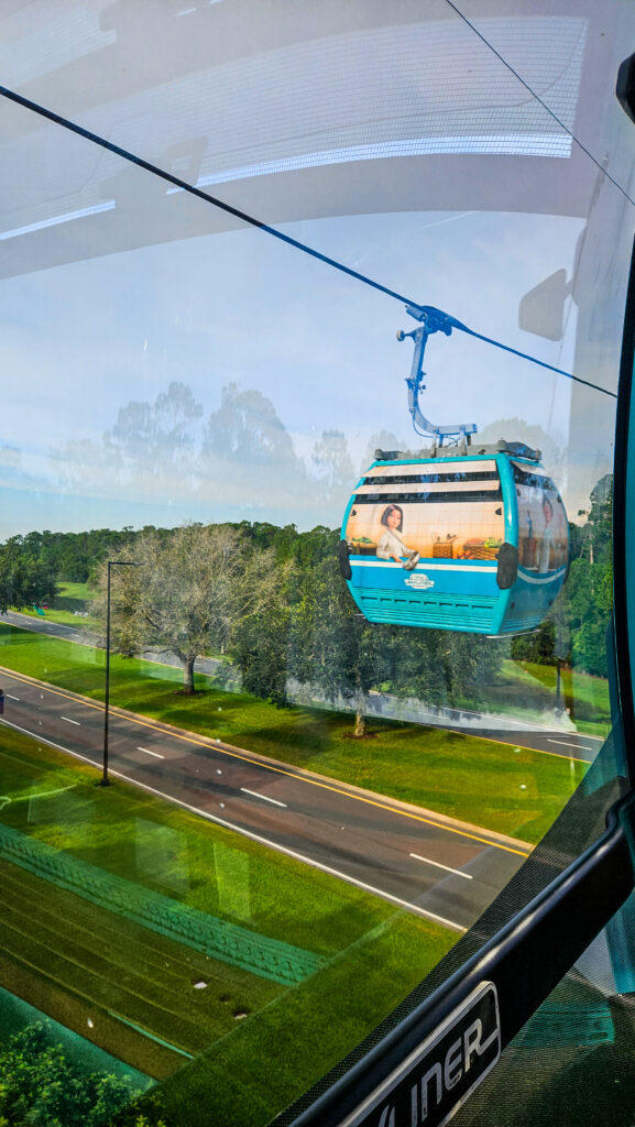 ratatouille gondola disney skyliner